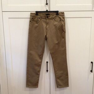 Banana Republic Men’s Khaki Pants NWOT Size 34 x 32